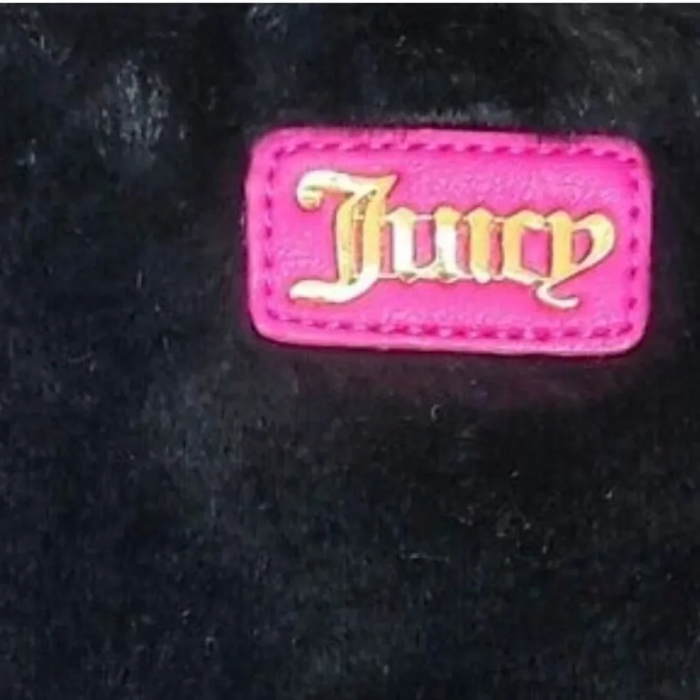 Juicy Couture Faux‎ Fur Wristlet & Keychain Wallet